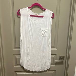 POL White Basic Pocketed Tank
